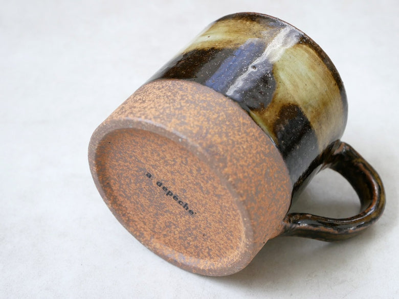 adepecheアデペシュの240ml美濃焼マグカップ