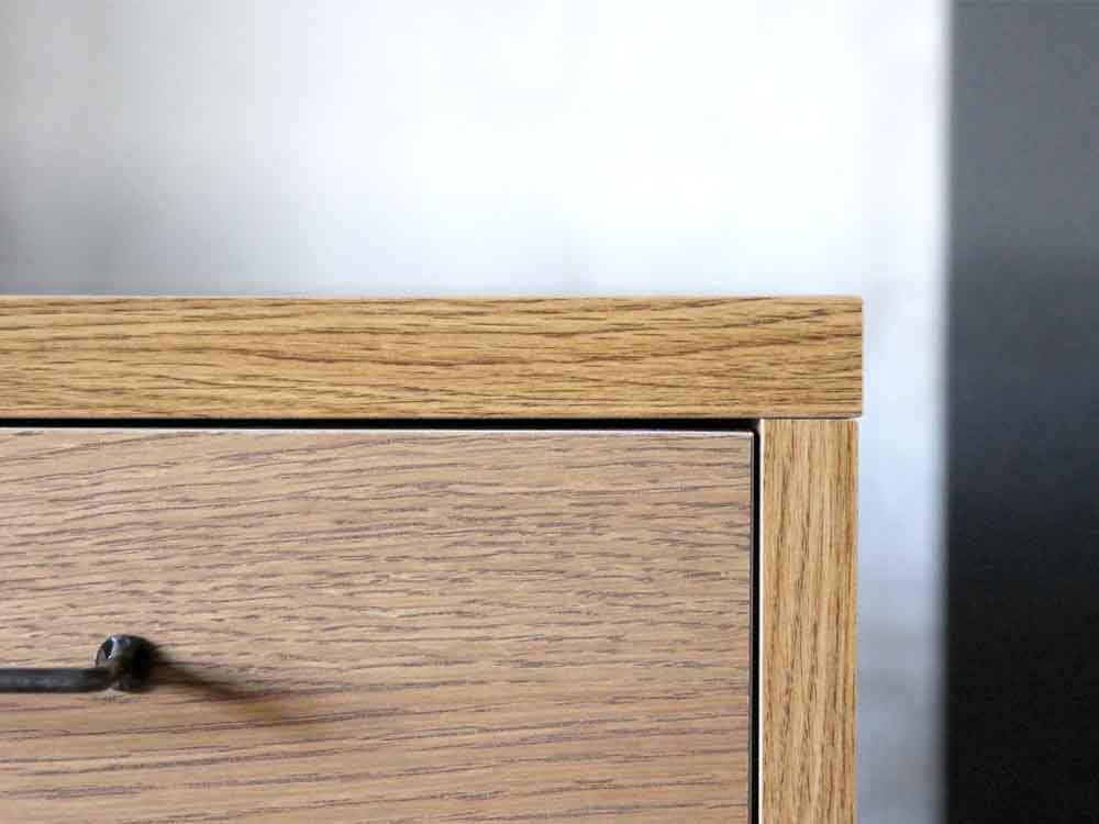 アデペシュのオーク材スマートドロワー家具