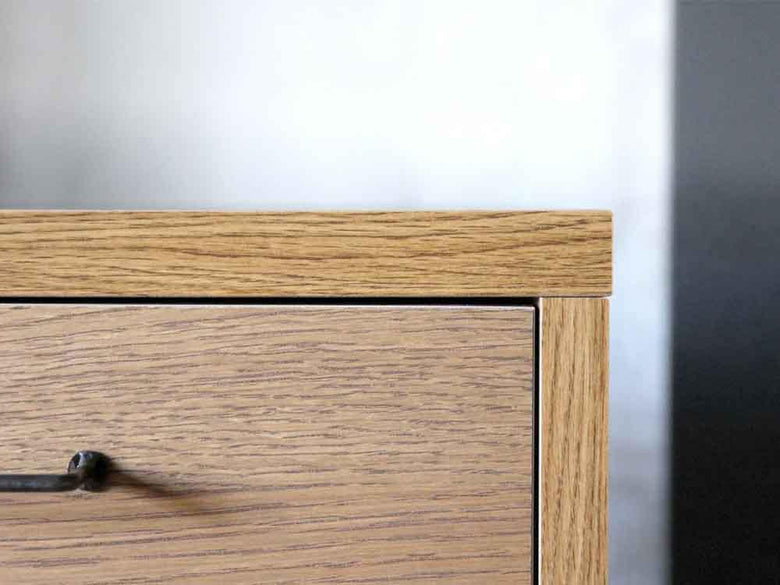 アデペシュのオーク材スマートドロワー家具