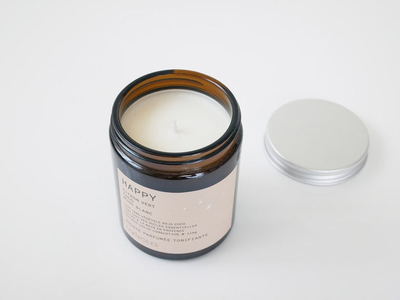 FARIBOLESアロマキャンドル140gのパッケージ