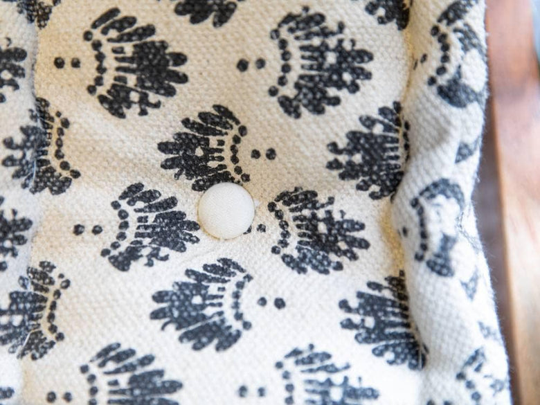 刺繍入りカラフルなブロックマルチソファ