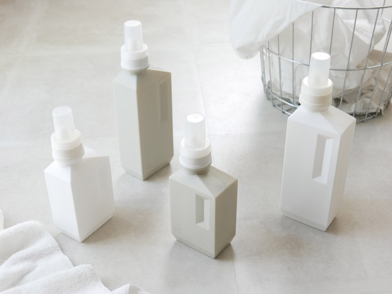 サラサデザインのb2cランドリーボトル、HDPE製で1000mlと700mlの容量が選べる洗濯用ボトル