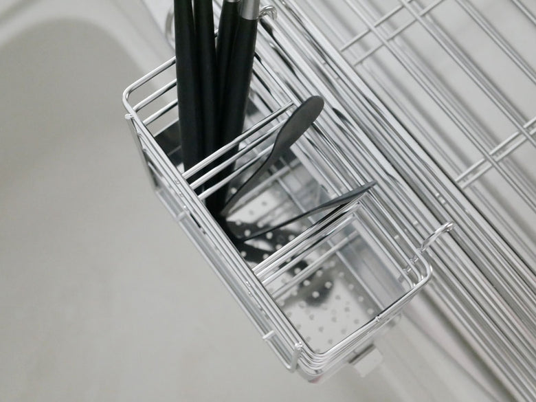 下村企販のサポート水切り付きステンレスバスケット