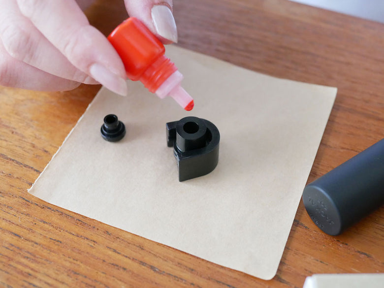 ジャッカルのZOE ゾーイ インクリフィル 3cc赤色