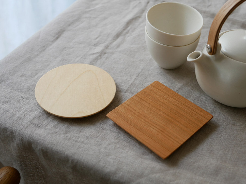 サリュー結 YUI 白磁湯呑み