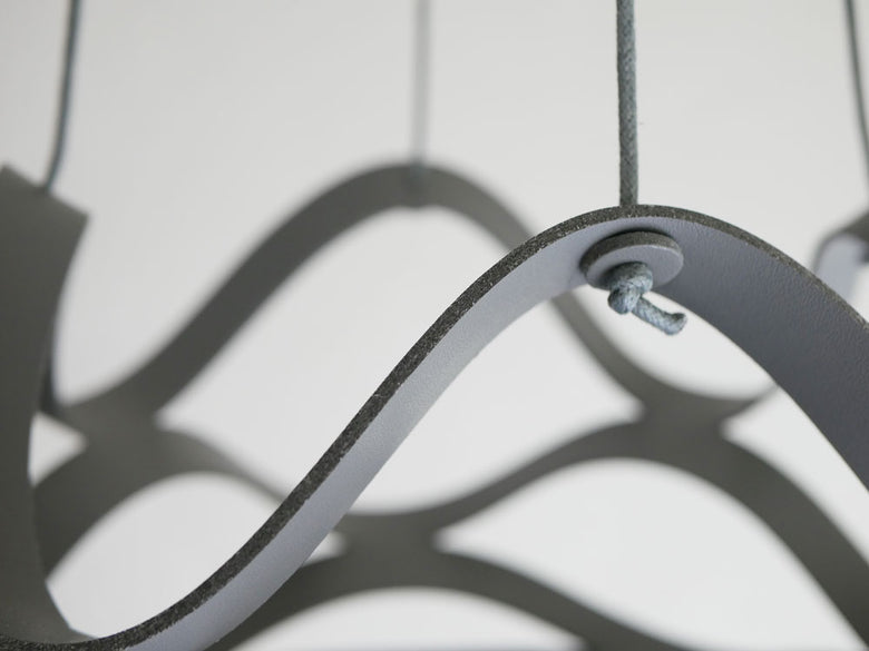 リサイクルガラス製のドーム型プーパン