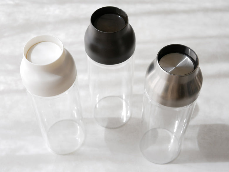 キントーの1リットルステンレスウォーターカラフェ