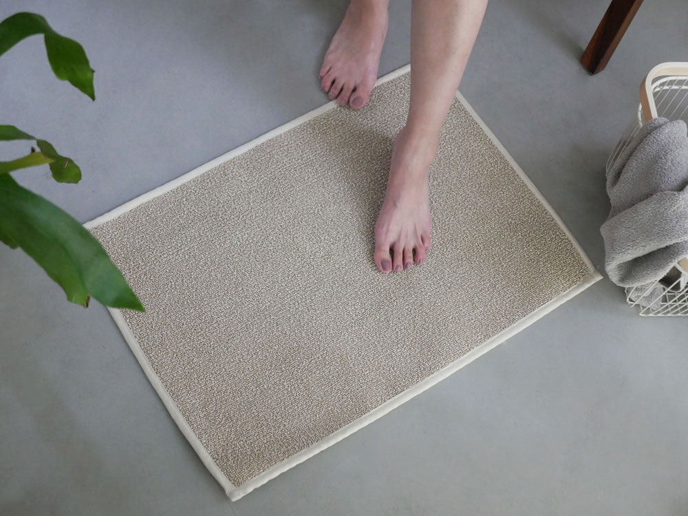 SASAWASHIのささ和紙製バスマット、滑り止め付き