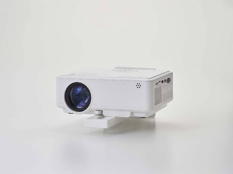 壁に設置されたスマートウォールプロジェクターラックにLCDプロジェクターが固定されている様子