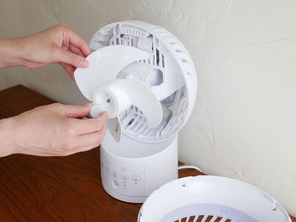 スリーアップの節電センサー付DCウォッシャブルサーキュレーター360の本体