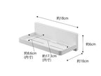 棚に取り付けられた【MIST/ミスト】フィルムフック トレー W18で整理されたオフィス用品