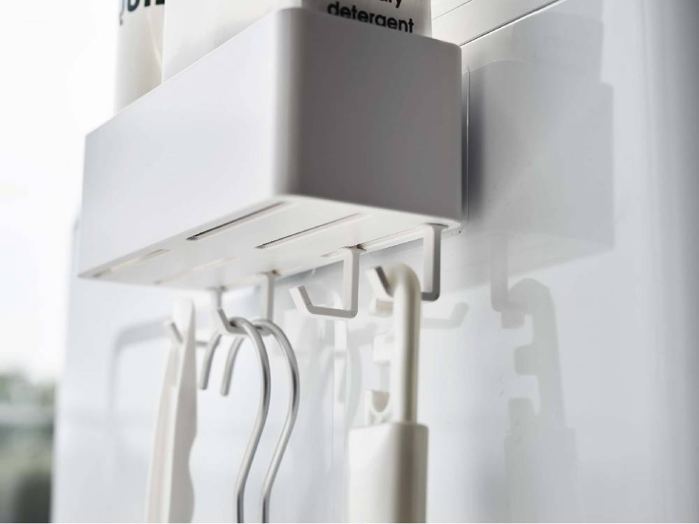 プラスチック製でデザイン性の高いMISTフィルムフックラック W18の画像