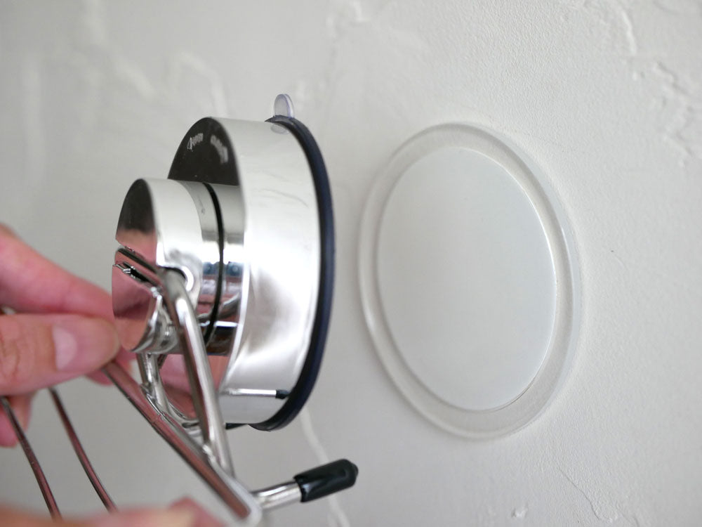 RIDDERリダーの銀色アルミ製吸盤メガログパッド