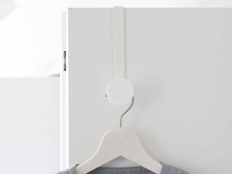 ロープとワイヤーを使用した滑り止め付きドアハンガー