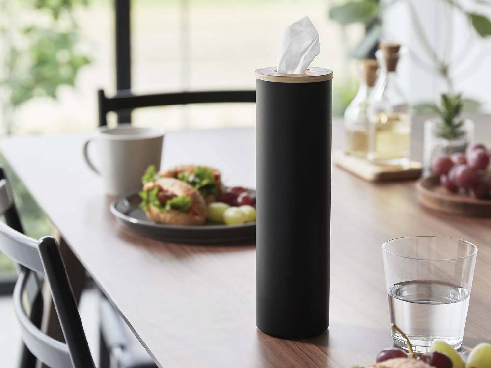 【RIN/リン】ボトル型ティッシュケース S。スチール製本体に天然木蓋を使用し、直径7cm・高さ23.8cmで120枚のティッシュを収納可能。