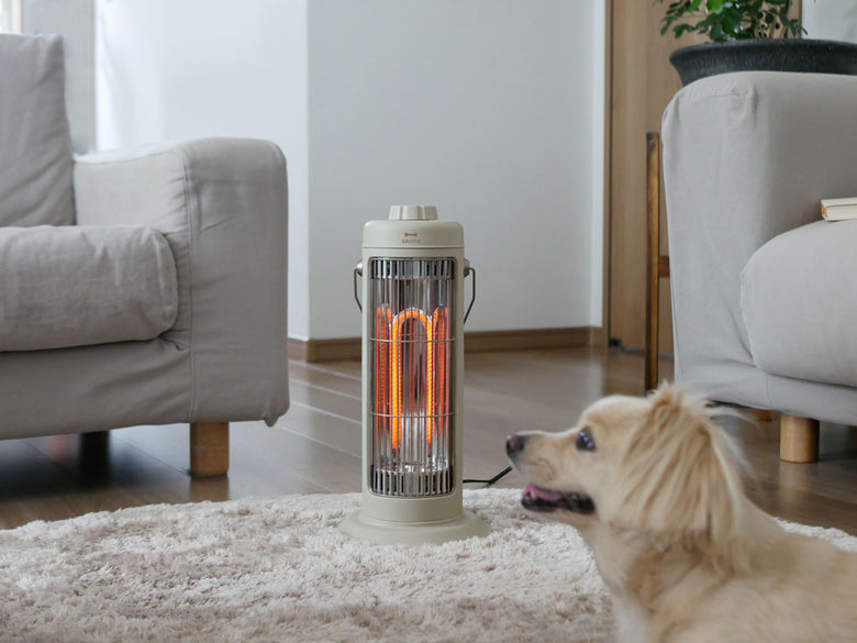 BRUNOのノスタルジックなデザインのコンパクトミニカーボンヒーター