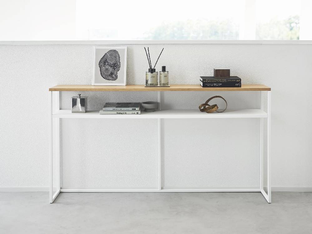スチール製フレームと天然木化粧板を使用した棚付きソファー裏用コンソールテーブル