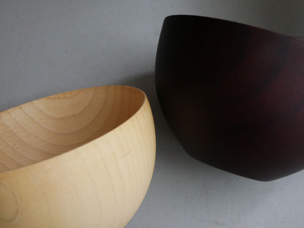 食洗機対応の天然木製マルチボールセット、手作りの丸型と台形デザイン