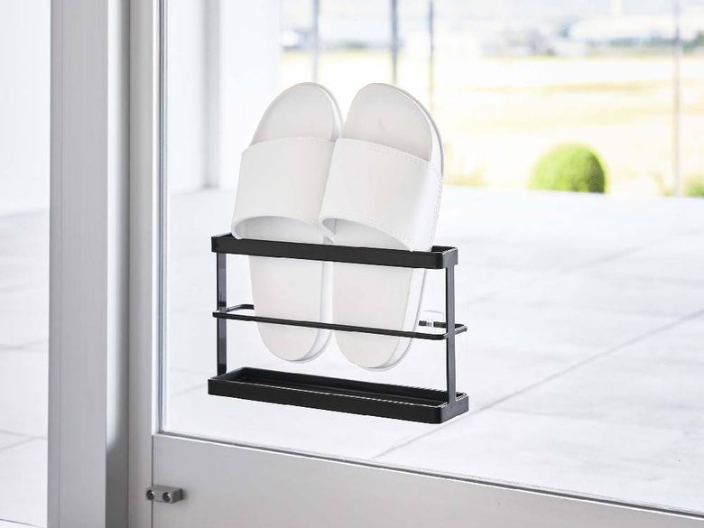 【tower/タワー】スチールとアルミ製のトレー付きツーウェイベランダスリッパラック