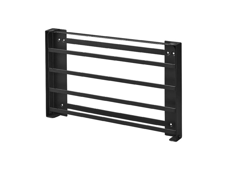 tower/タワー石こうボード対応折り畳み棚が石こうボード壁に設置され、棚が展開された状態の写真