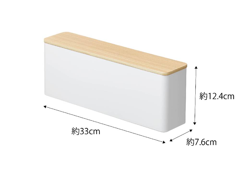 木材とプラスチック製の白いネイル収納ケースが、観葉植物やスツール、オフィス用品とともに配置された様子