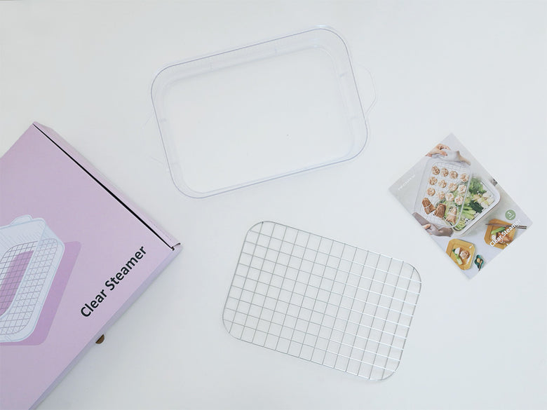 ホットプレート用クリアスチーマーとプラスチック製トレイ、キッチン用具のセット