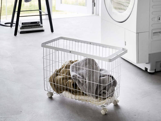 キャスター付きスチール製ランドリーバスケット、幅広でロータイプの家庭用収納ボックス