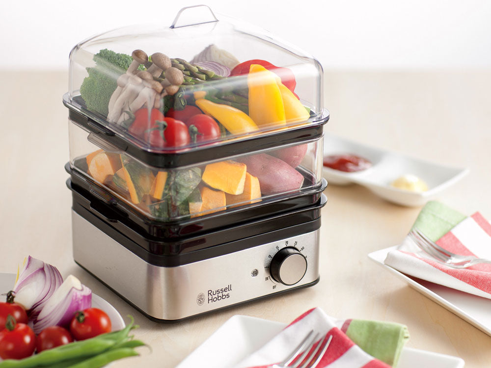 Russell Hobbsミニスチーマーで野菜を蒸している様子