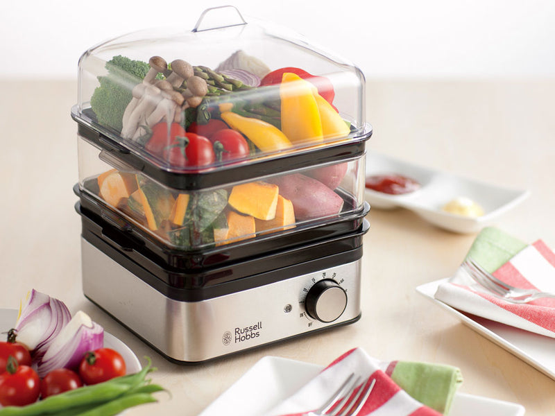 Russell Hobbsミニスチーマーで野菜を蒸している様子