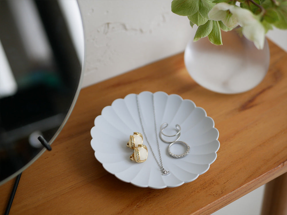 1616/arita japanの陶石製TYパレスプレート、シルバー装飾が施されたディッシュウェアセット