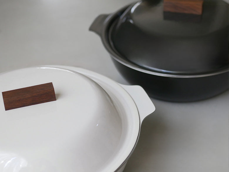 KINTOの琺瑯IH卓上鍋KAKOMIと蓋、スチームプレートのセット