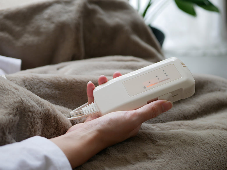 【LALACA/ララカ】洗えるなめらか素材の電子ヒーター付きヒーターブランケット