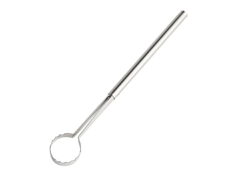 EAトCO トクの18-8ステンレス製キッチン用おたま。全幅25mm×全長180mm×高さ7mm、重量18g