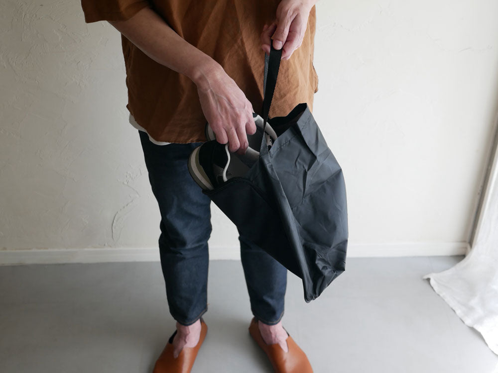 レプリエノイエルッツ防災スリッポン収納カバン