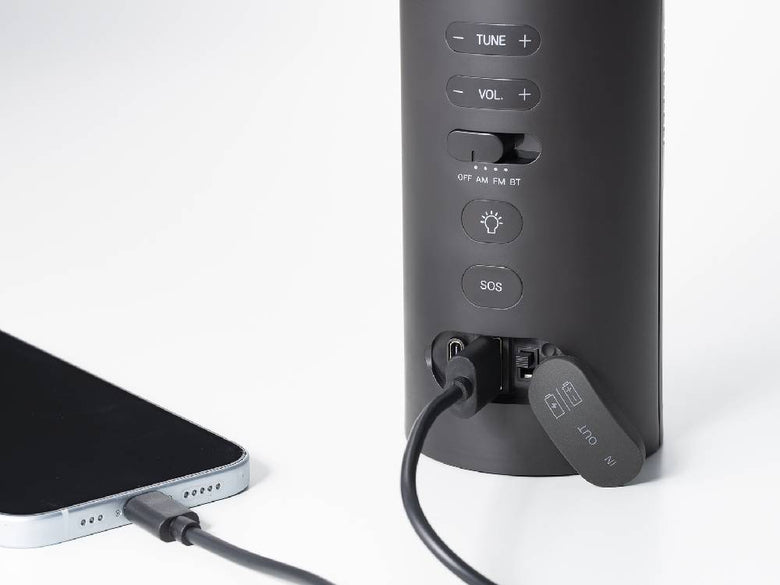 防災ラジオ ホワイト本体とスピーカー