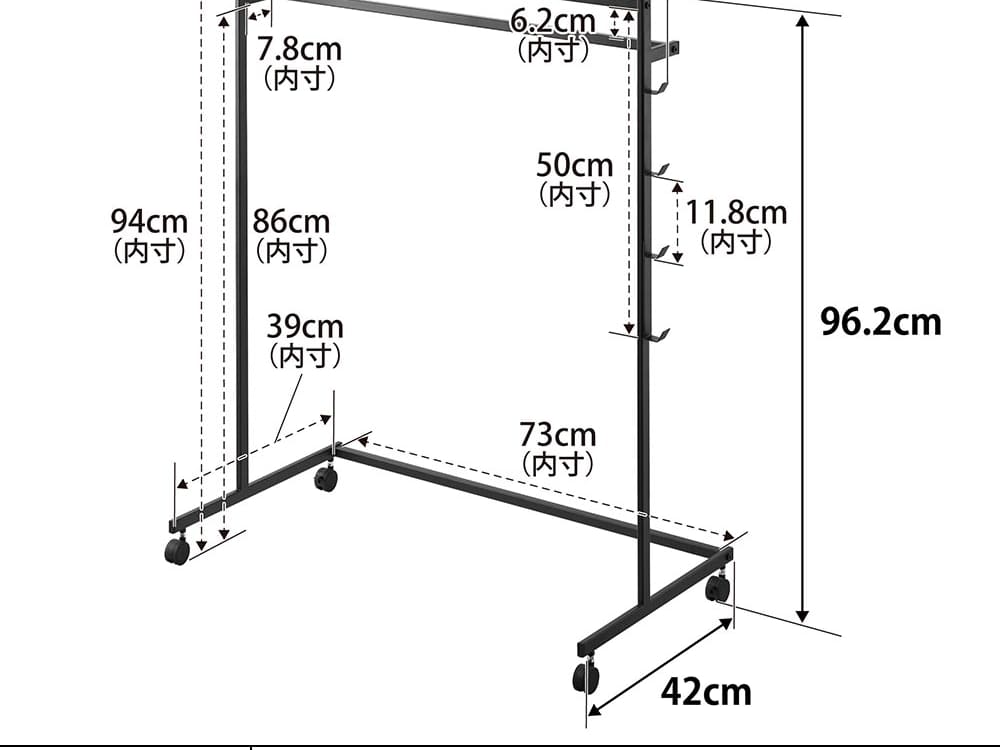 スチール製タワー型ハンガーラック、複数段のハンガースペースとキャスター付き