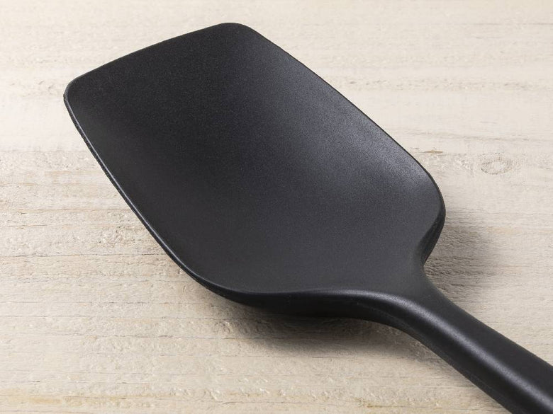 セレクト100の耐熱200°C対応シリコーンスプーン、ナイロン製ハンドル付きのキッチン調理用具