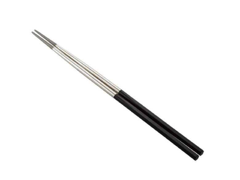 セレクト100の日本製33cmステンレス菜箸。耐熱ポリアセタールハンドル付きで食器洗い乾燥機対応。