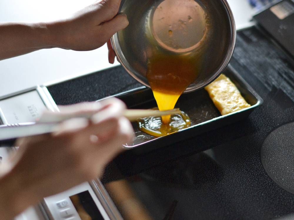 卵1個で調理可能な天然木取っ手付き鉄フライパン