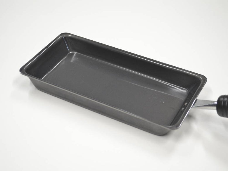 卵1個で使用する鉄製フライパン