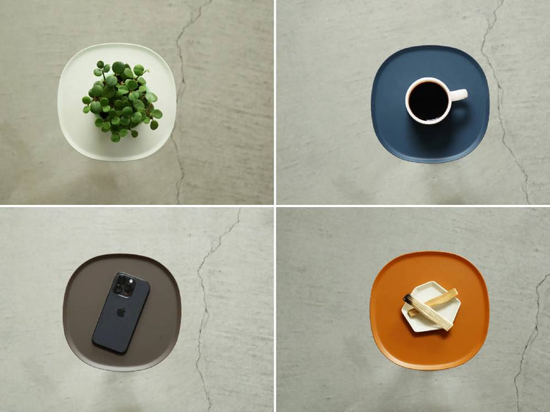 ideacoスチールサイドテーブル23の上にテーブルウェアやカップが配置された様子