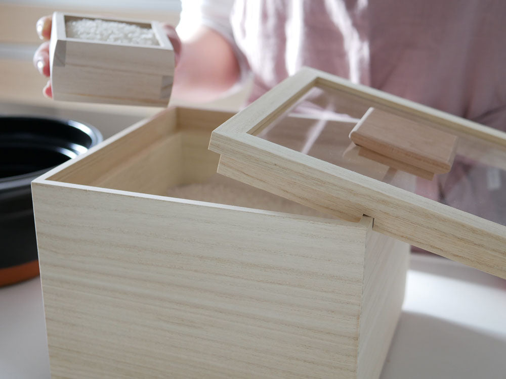 増田桐箱店の蜜蝋仕上げ桐製米びつ