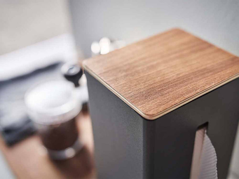 木製の両面ティッシュケースとスチール仕切り