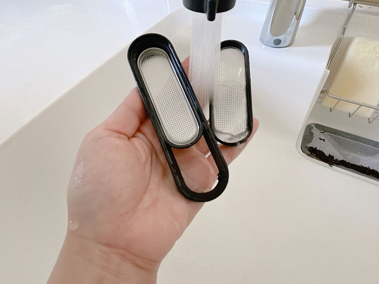 キントーLOOPブラックティーストレーナーとスタンド