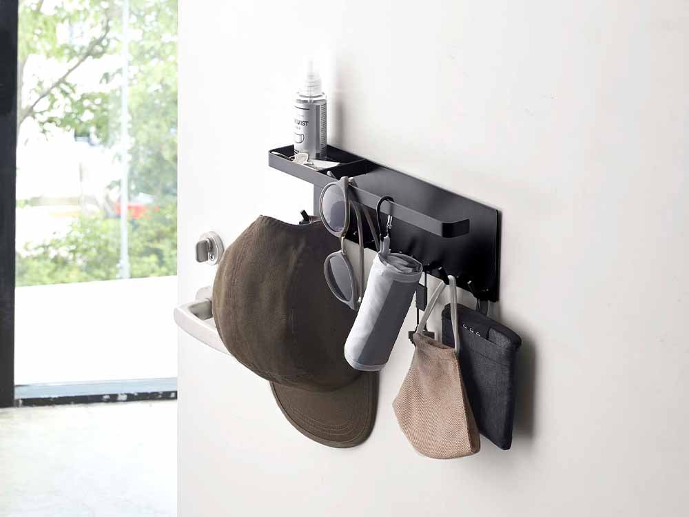 シルバー色のトレー付きマグネット傘ホルダー