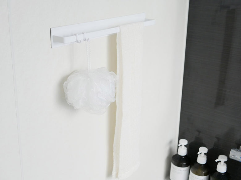 【tower/タワー】マグネットバスルームタオルハンガー