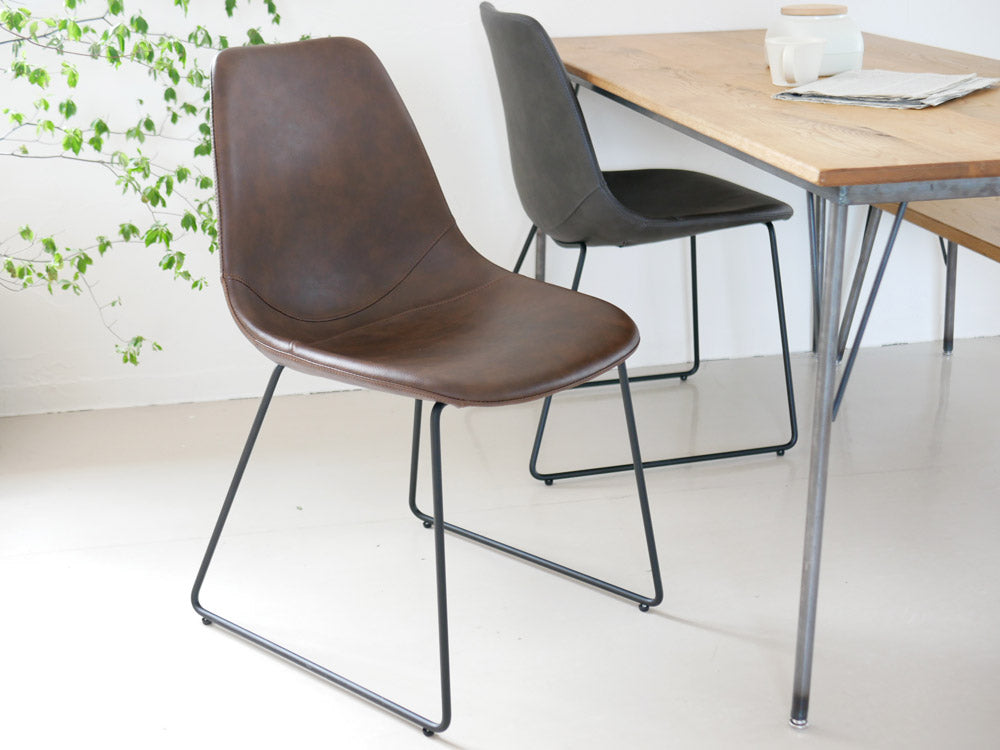 【adepeche/アデペシュ】PUNISH チェア【受注生産品・メーカー直送・代引き不可商品】