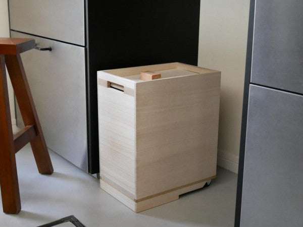 【増田桐箱店】桐の米びつキャスター付【受注生産品】