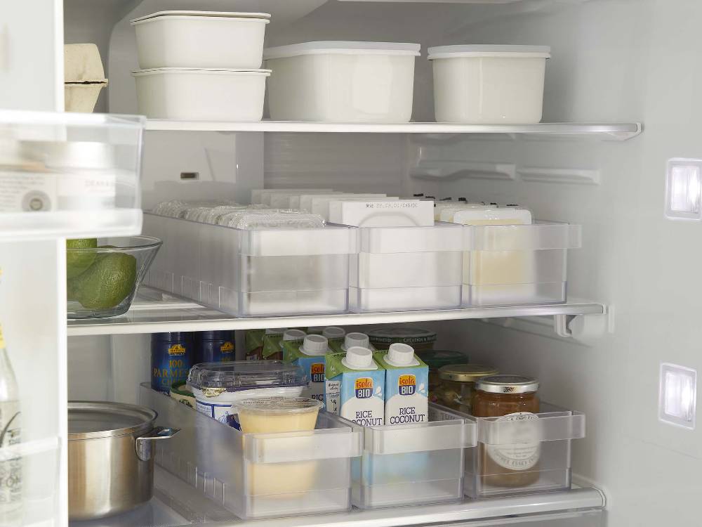 【tower/タワー】冷蔵庫中収納ケース 仕切り付