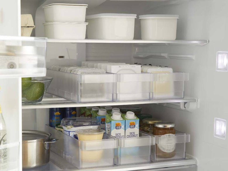 【tower/タワー】冷蔵庫中収納ケース 仕切り付